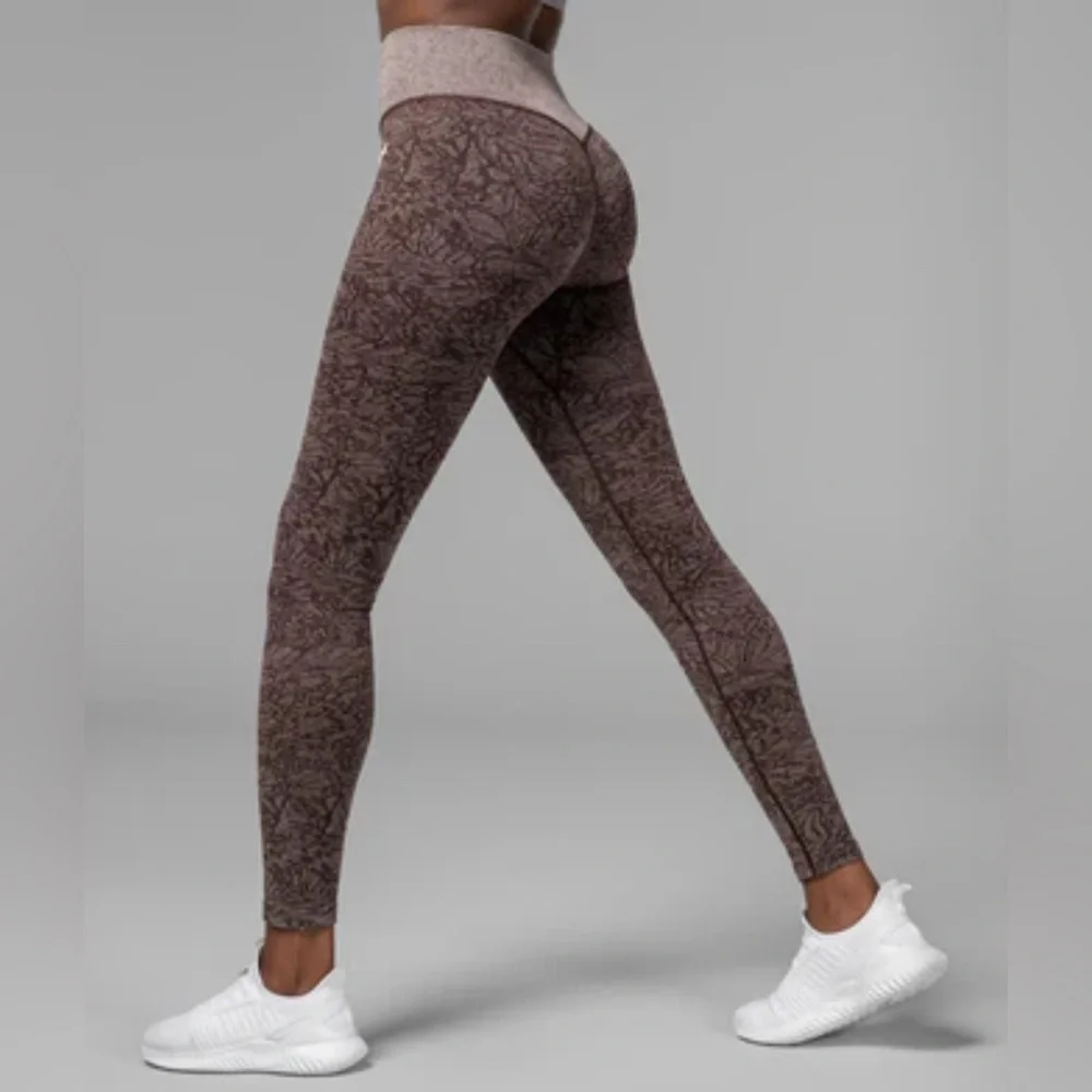 1st Phorm Monarch Leggings in Cocoa - Picture 1 of 4